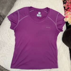 3 x 20$ Columbia Women's Vibrant Purple Short Sleeve Tee Size M